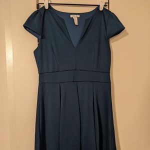 ModCloth Yellow Star Notched Neck Teal Knit Dress
